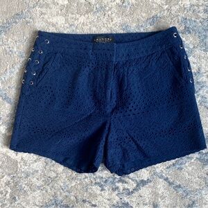 👀 NEW! Laundry by Shelli Segal LA Shorts Size 8